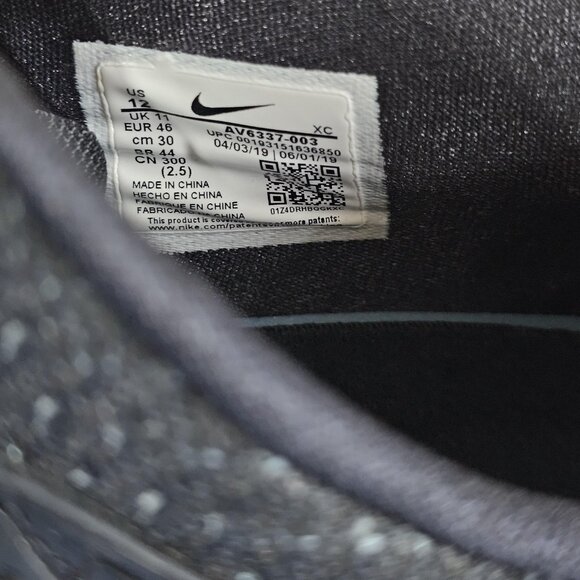 NIKE AN6337-003 BLACK KYRIE LOW 2 MENS SNEAKER SIZE US 12 - Picture 7 of 7